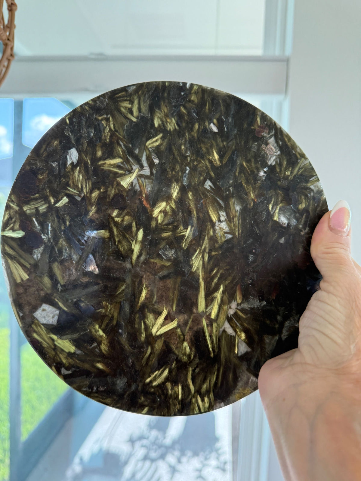 Green Mica Decorative Disc
