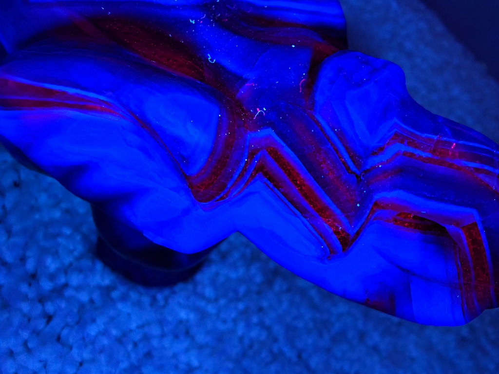 Black Fluorite Elephant with UV